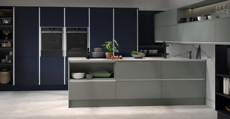 Inset Chic Fjord And Dark Blue
