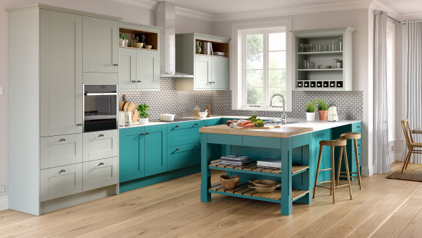 Nouveau Turquoise Light Blue