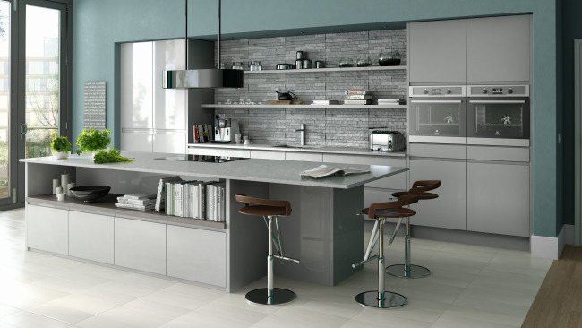 In Line Gloss Grey