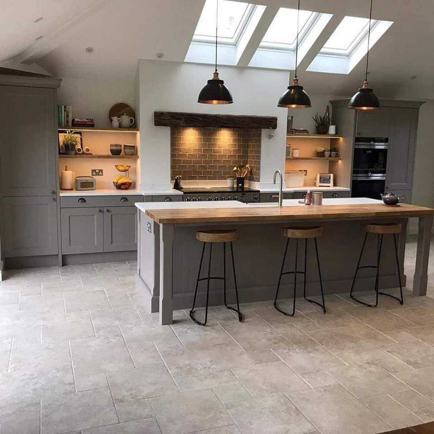 Kitchen Island With Hob And Seating