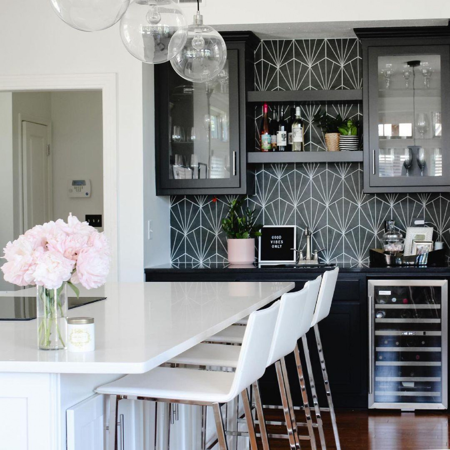 Kitchen Wallpaper Ideas Black And White Kitchen Wallpaper