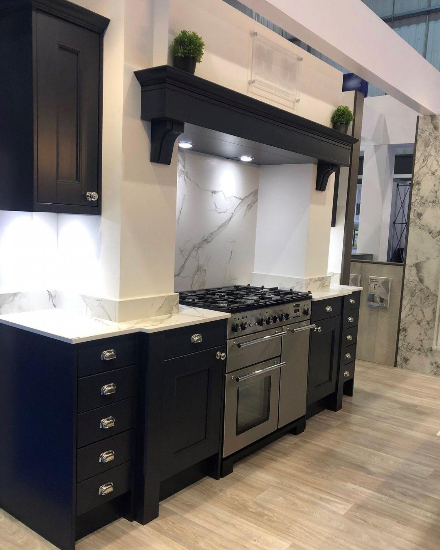 Navy Kitchen Ideas Marble