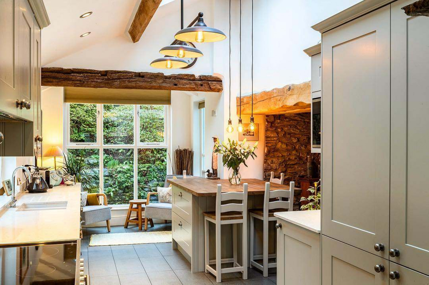 breakfast bar overhang into kitchen