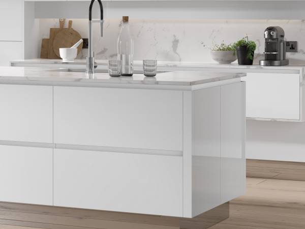 Inset White
