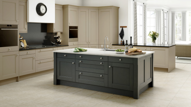 Manor House Shaker Sandstone And Anthracite
