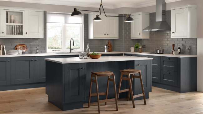 Stately Shaker Painted Antracite And Limestone